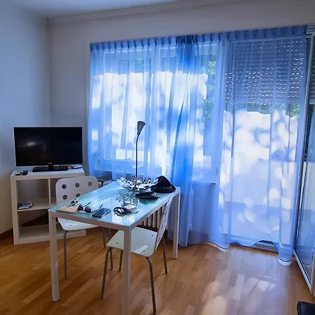 Hsh Monbijou Апартаменты