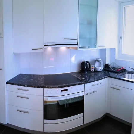 Hsh Monbijou شقة *