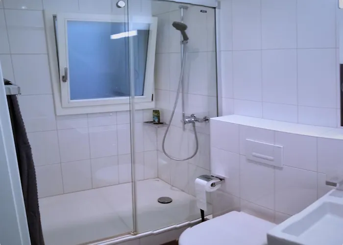 Hsh Monbijou Апартаменты Берн